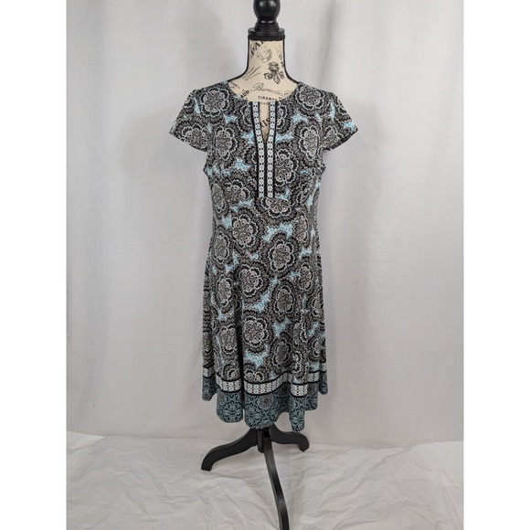 Chicos Geometric Floral Dress Cap Sleeve Fit Flare Womens Size 1 8/10 Blue A082 - Picture 1 of 8